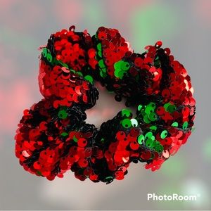 Red And Green Sequined Holiday Hair Scrunchy